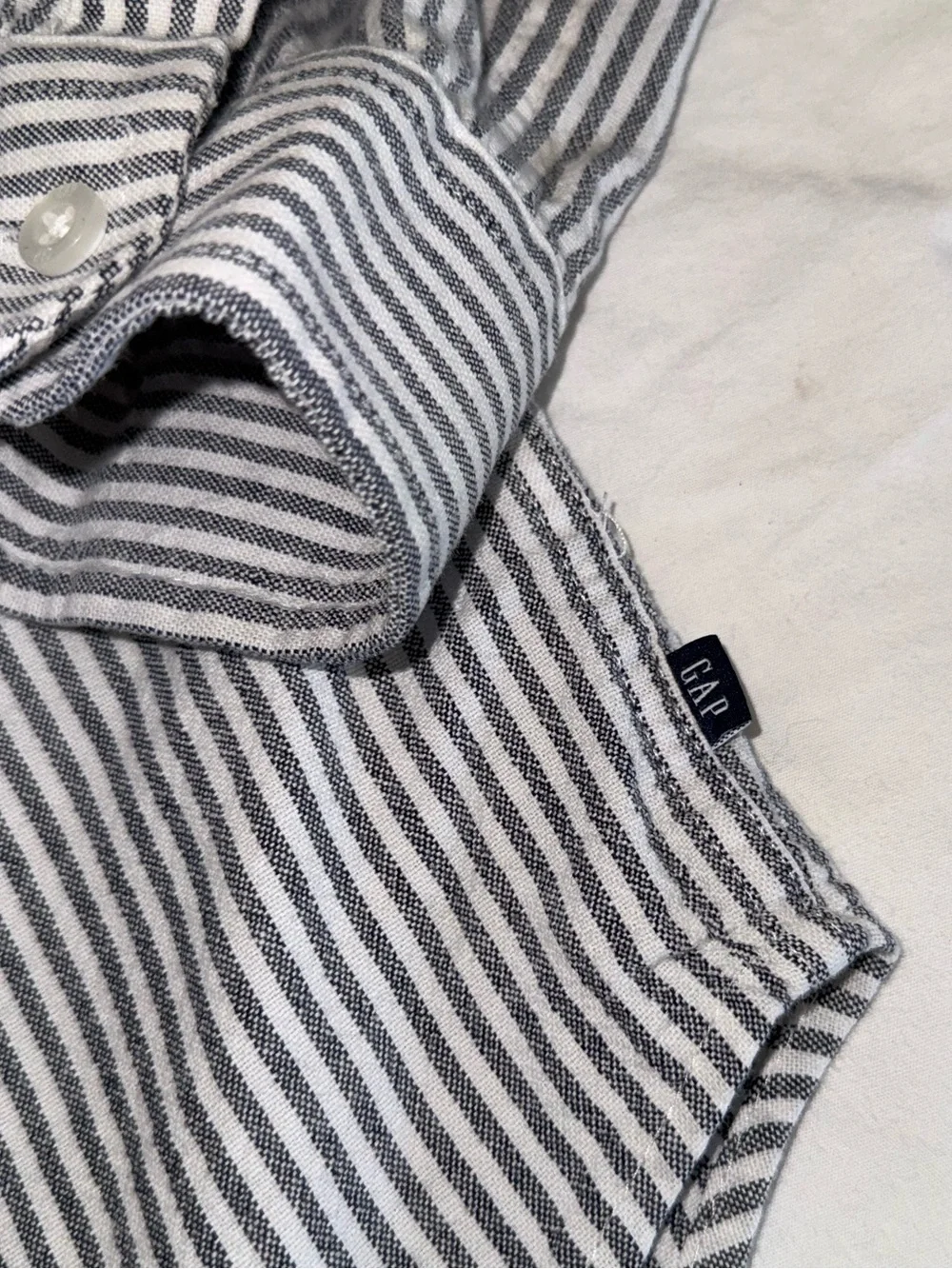 GAP Kids Button-Down Shirt - Grey/Blue and White Stripes L 14/16